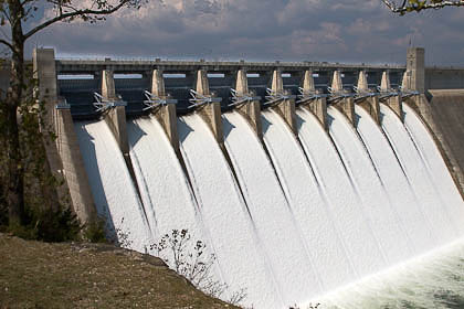 Spillway, Definition, Importance, Types, Design, & Facts