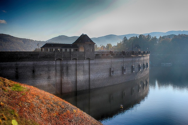 Canal Head Regulator And Types Of Regulators In Canals