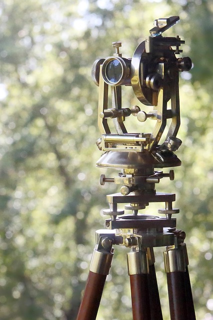 Theodolite Surveying Equipment