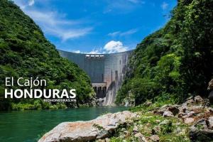 El Cajón Dam Mexico